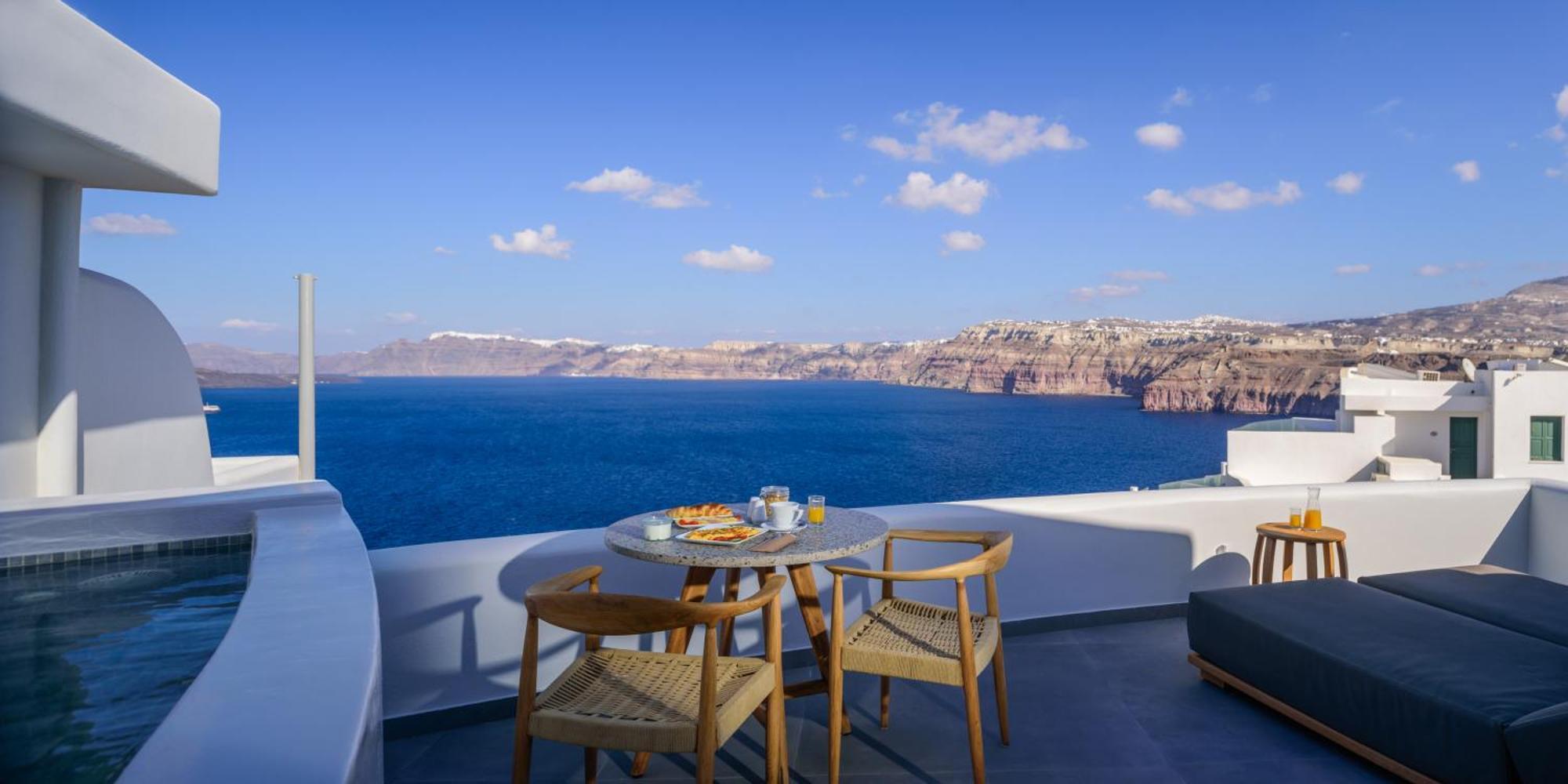 Neptune Luxury Suites Akrotírion Exterior foto